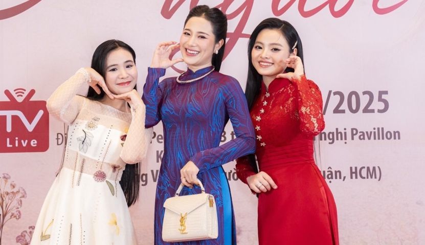 CA SĨ TỐ MY CHÍNH THỨC KHÔNG GÓP MẶT TRONG ĐÊM NHẠC KỊCH “CHỜ NGƯỜI” VÌ LÝ DO SỨC KHỎE