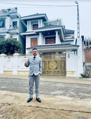 Đinh Cường Ngọc: 